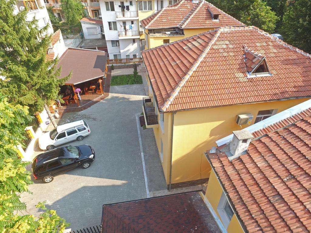 Guest House Anelim Велико-Тирново Екстер'єр фото