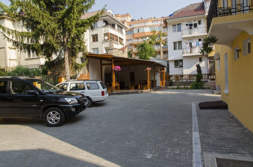 Guest House Anelim Велико-Тирново Екстер'єр фото