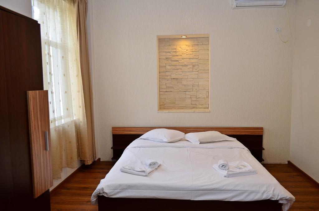 Guest House Anelim Велико-Тирново Екстер'єр фото